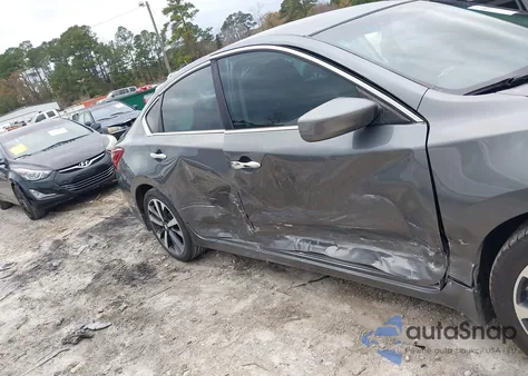2017 Nissan Altima from USA, damaged, VIN 1N4AL3AP4HC130324